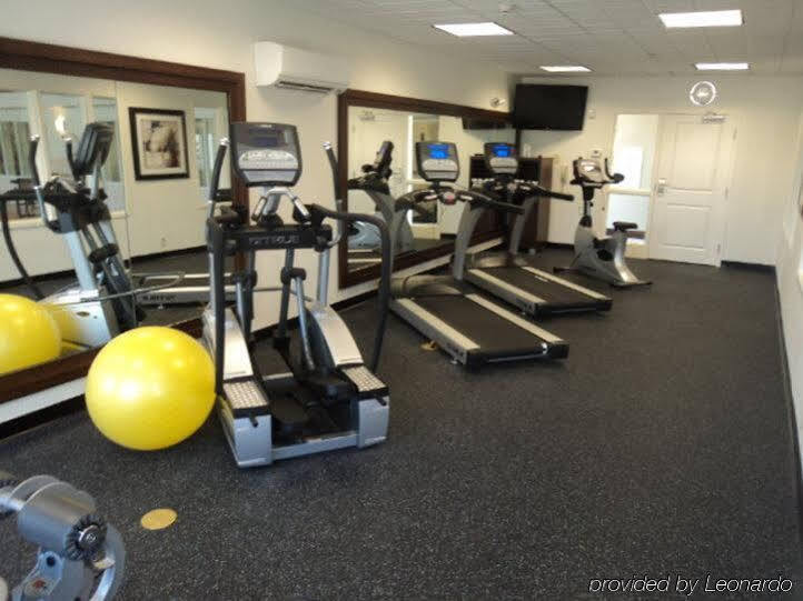 Holiday Inn Express & Suites Greenfield By Ihg Екстериор снимка